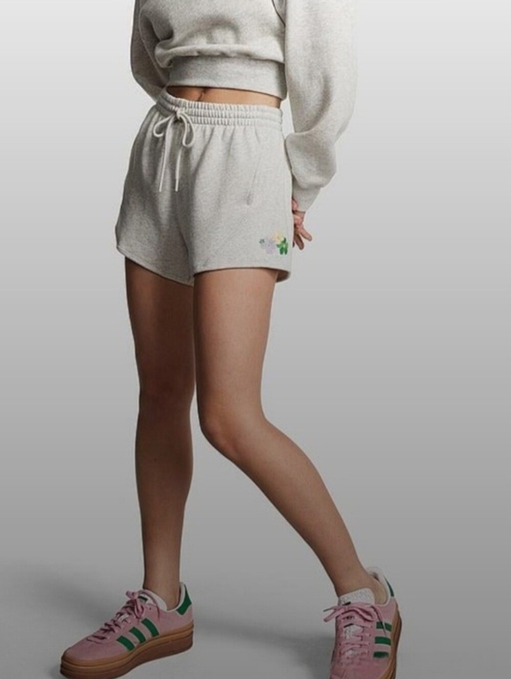 PINK Victoria's Secret Gray Terry Embroidered Lounge Shorts Size Medium